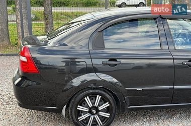 Седан Chevrolet Aveo 2007 в Стрые