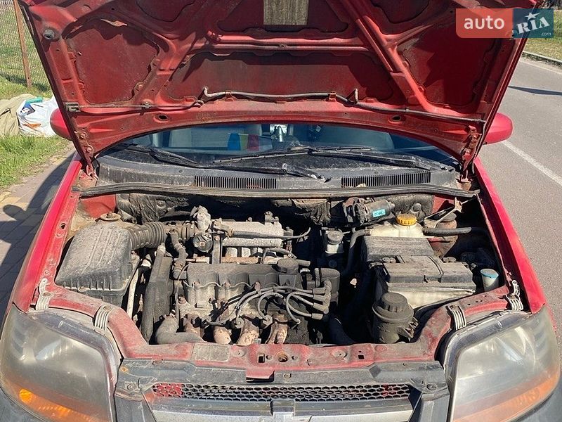 Хэтчбек Chevrolet Aveo 2006 в Киеве
