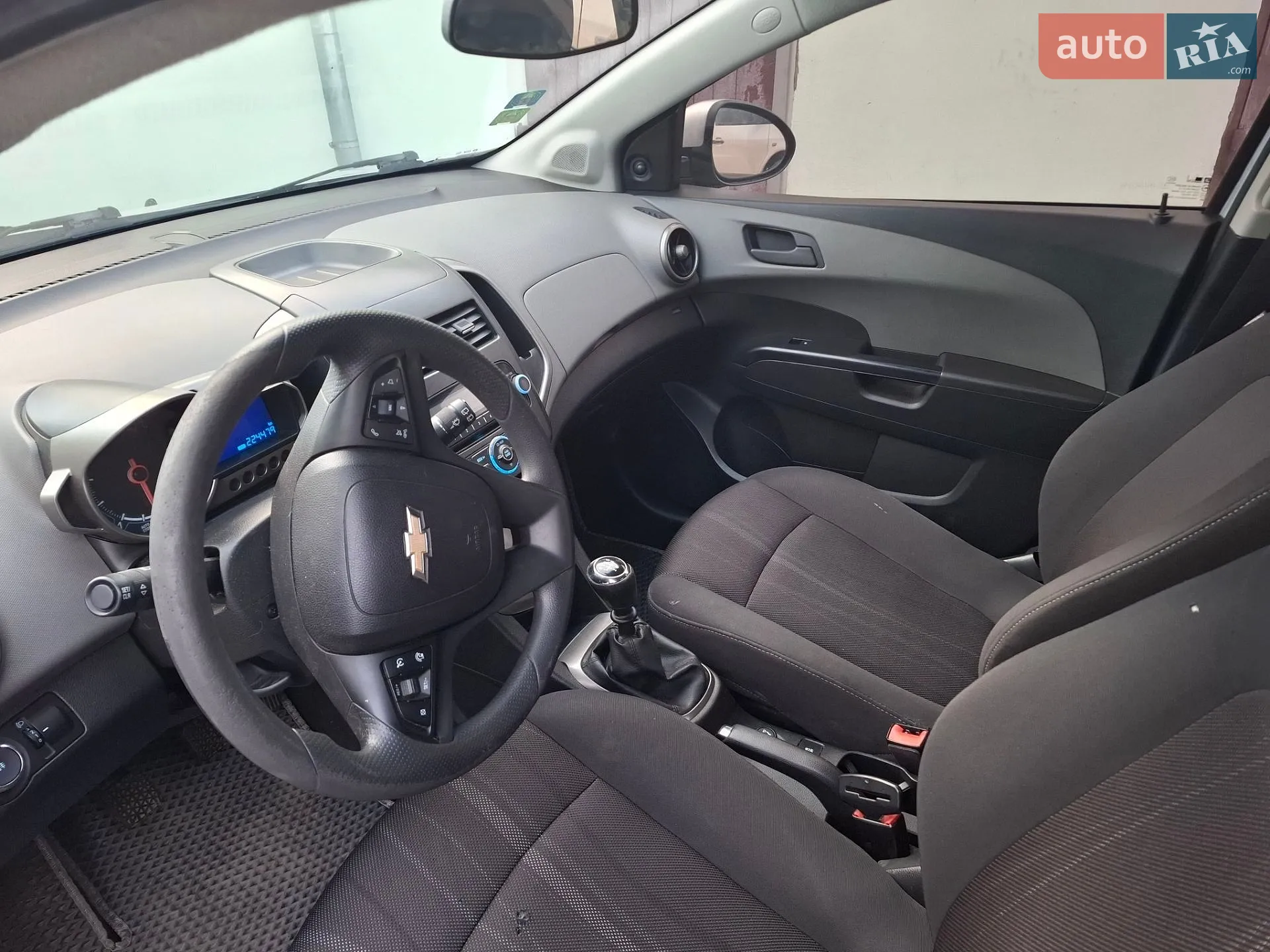 2011 Chevrolet Aveo - мініатюра 15