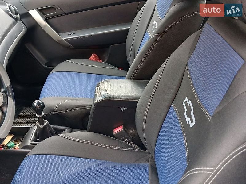 Седан Chevrolet Aveo 2007 в Харькове