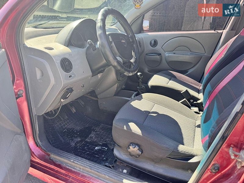 Седан Chevrolet Aveo 2004 в Виннице