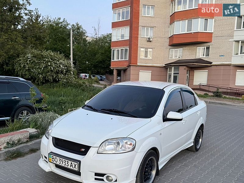 Седан Chevrolet Aveo 2007 в Тернополе