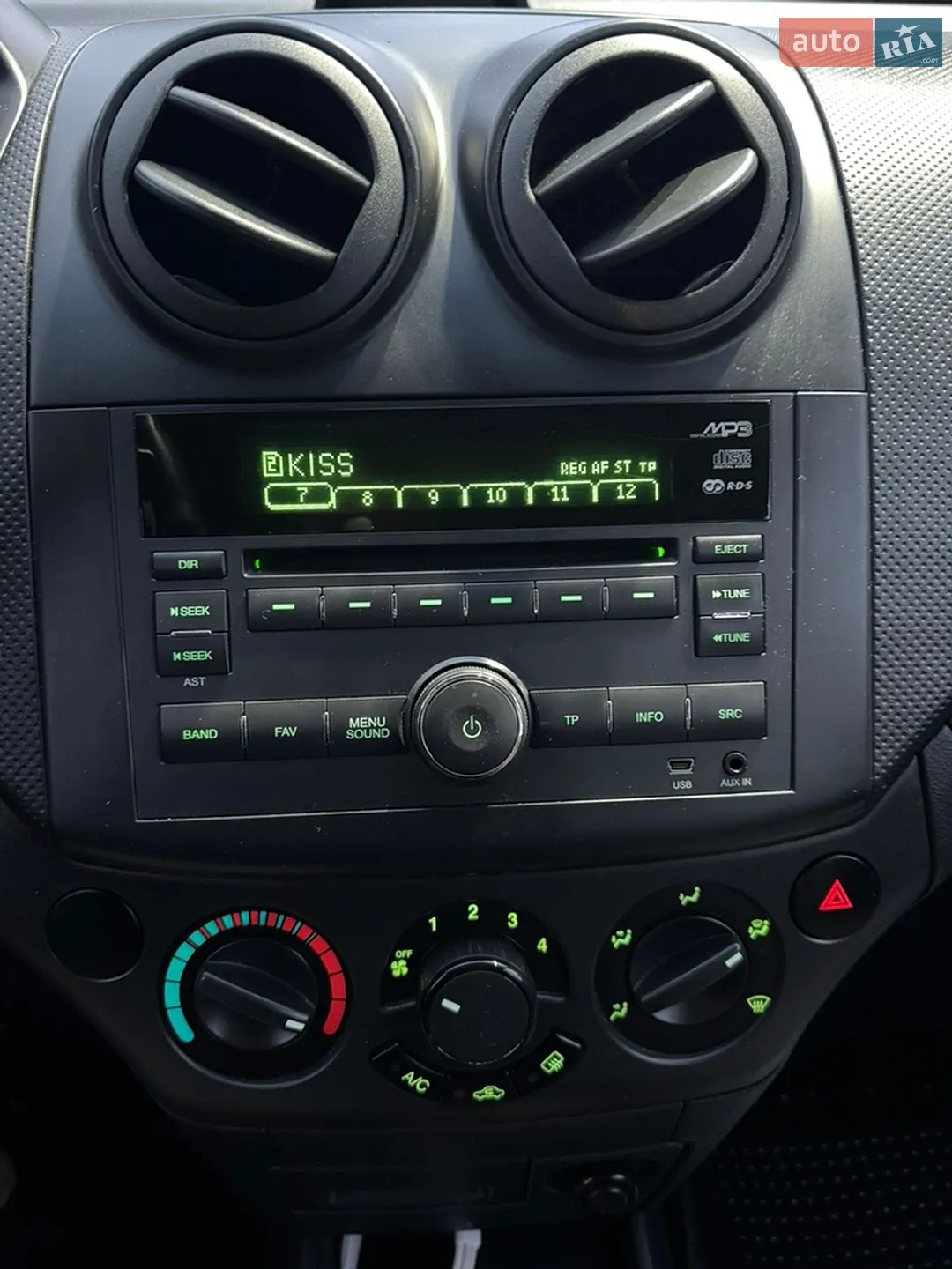 2010 Chevrolet Aveo - мініатюра 8