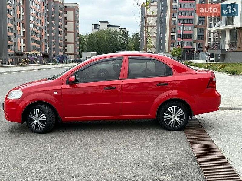 Седан Chevrolet Aveo 2008 в Тернополе