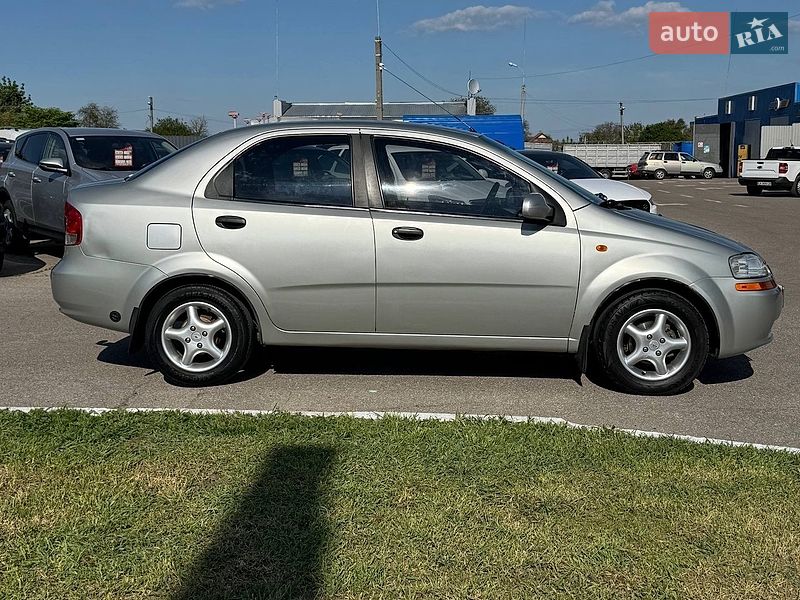 Седан Chevrolet Aveo 2005 в Каменке