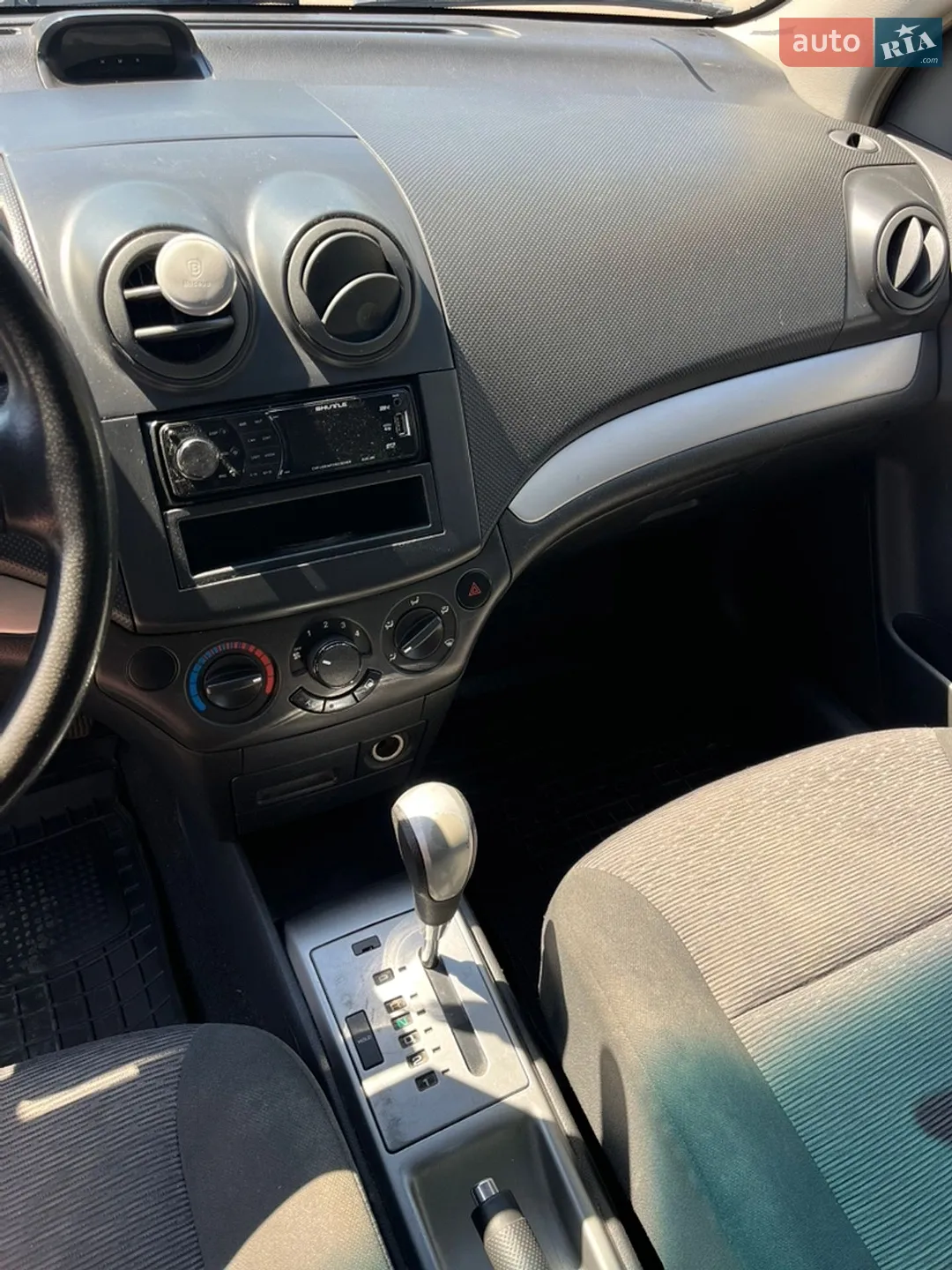 2011 Chevrolet Aveo - мініатюра 11