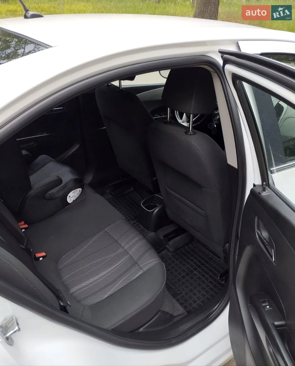 2014 Chevrolet Aveo - мініатюра 7