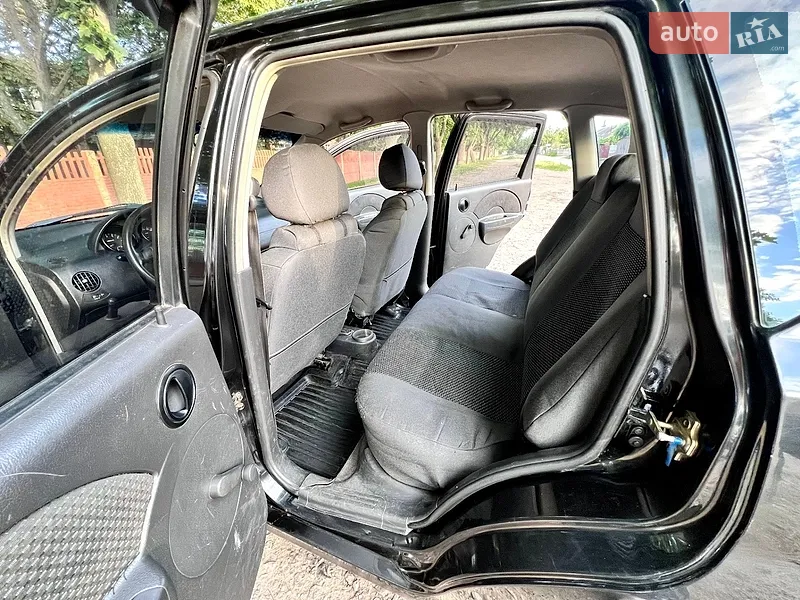 Chevrolet Aveo 2006 VIN Y6DSF48YE6B636749 фото оголошення 8 з 42