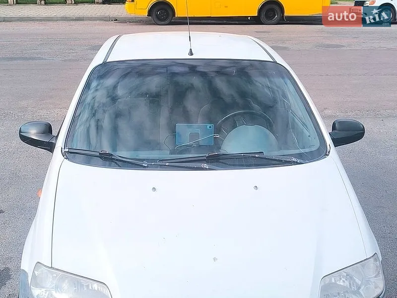 Chevrolet Aveo 2005
