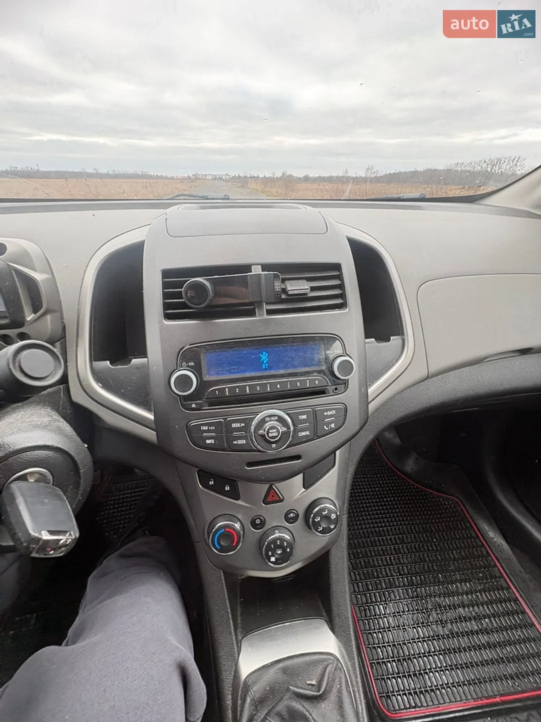 2014 Chevrolet Aveo - мініатюра 4