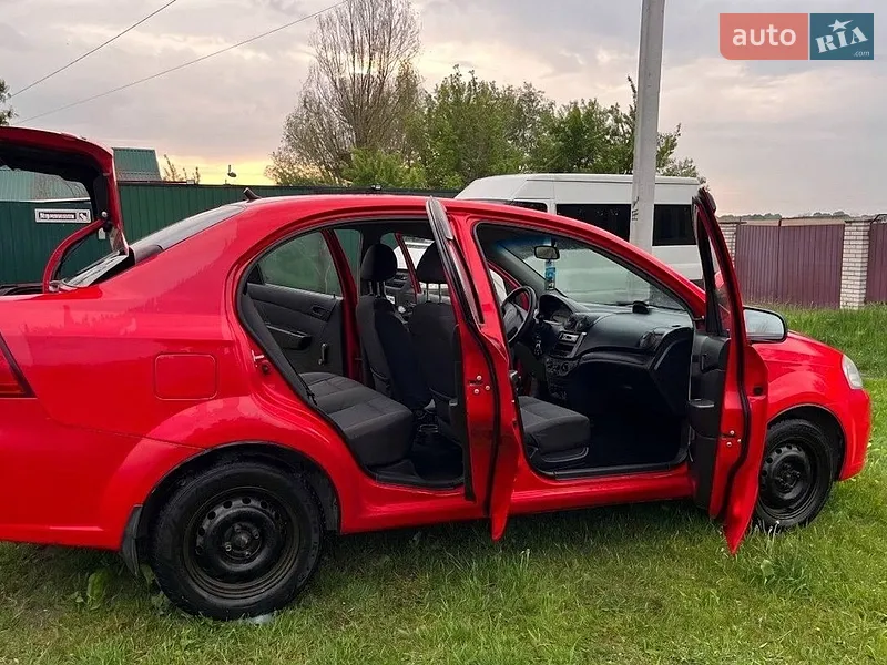 Chevrolet Aveo 2008 VIN Y6DSF69YE8W013031 фото оголошення 6 з 41