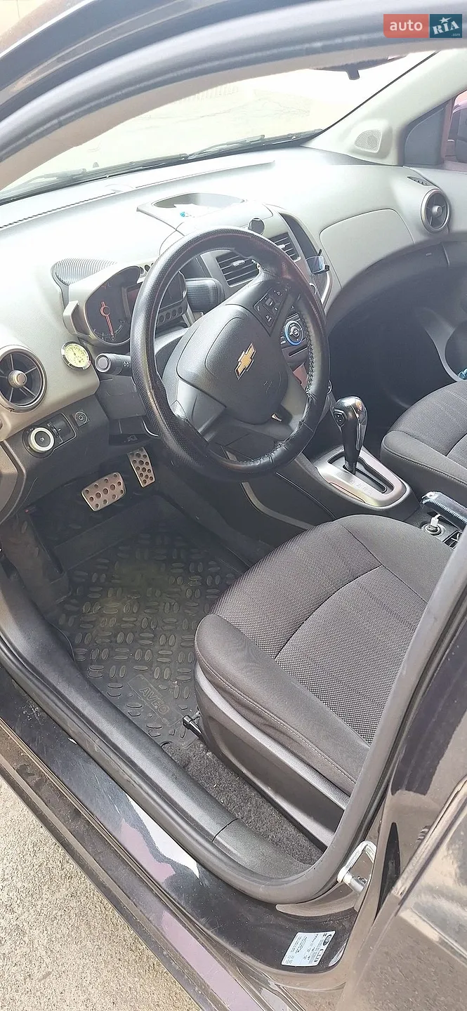2014 Chevrolet Aveo - мініатюра 8
