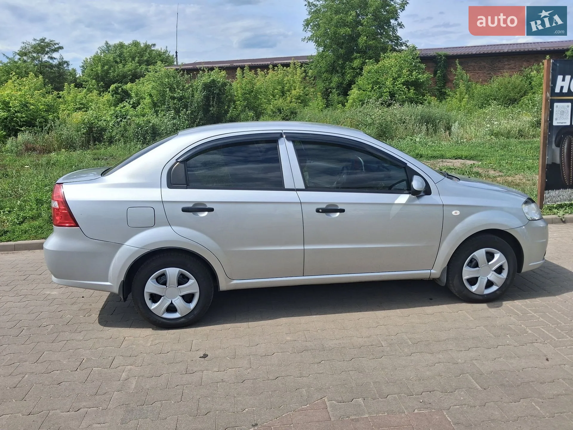 2011 Chevrolet Aveo - мініатюра 3