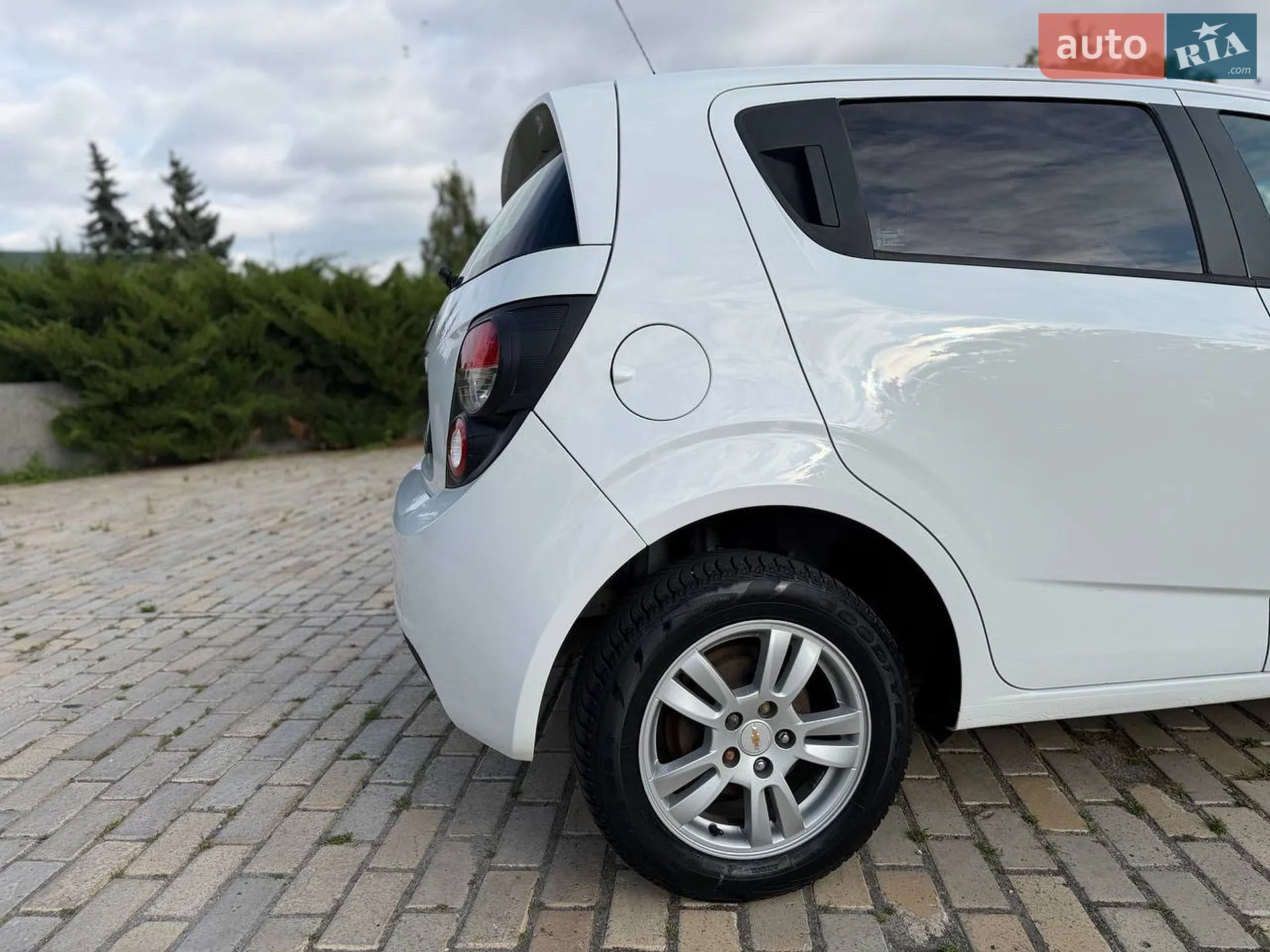 2013 Chevrolet Aveo - мініатюра 16