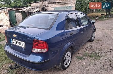 Седан Chevrolet Aveo 2004 в Первомайске