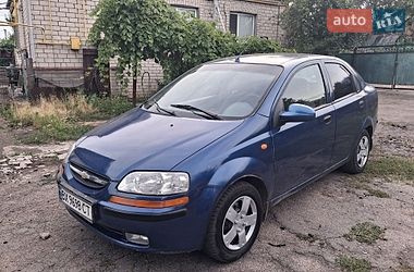 Седан Chevrolet Aveo 2004 в Первомайске