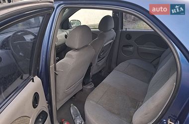 Седан Chevrolet Aveo 2004 в Первомайске