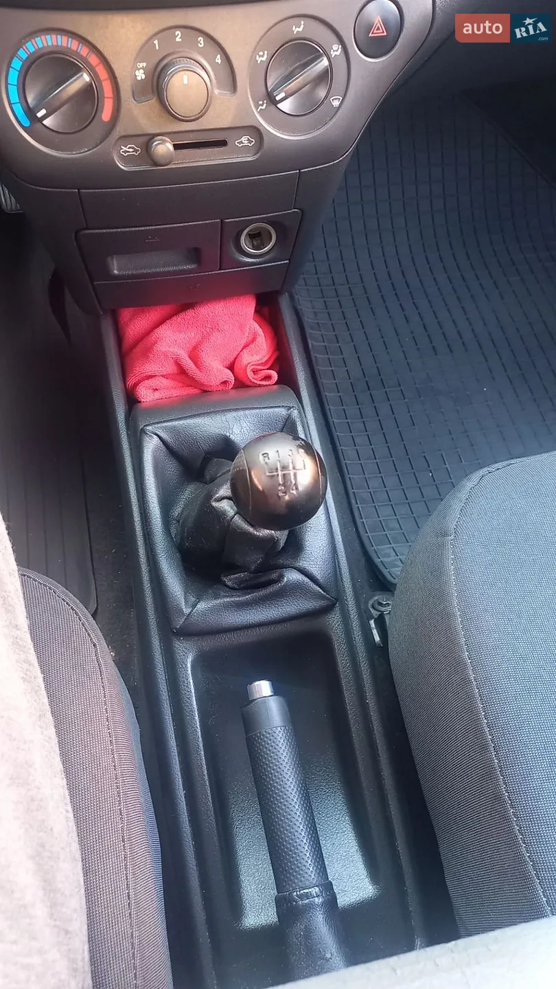 2011 Chevrolet Aveo - мініатюра 6