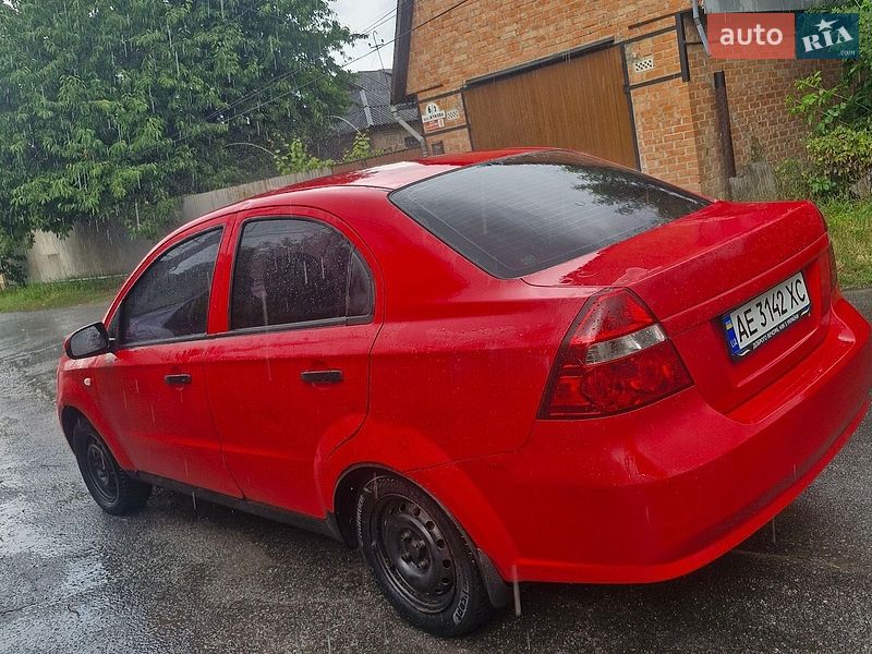 Седан Chevrolet Aveo 2006 в Виннице