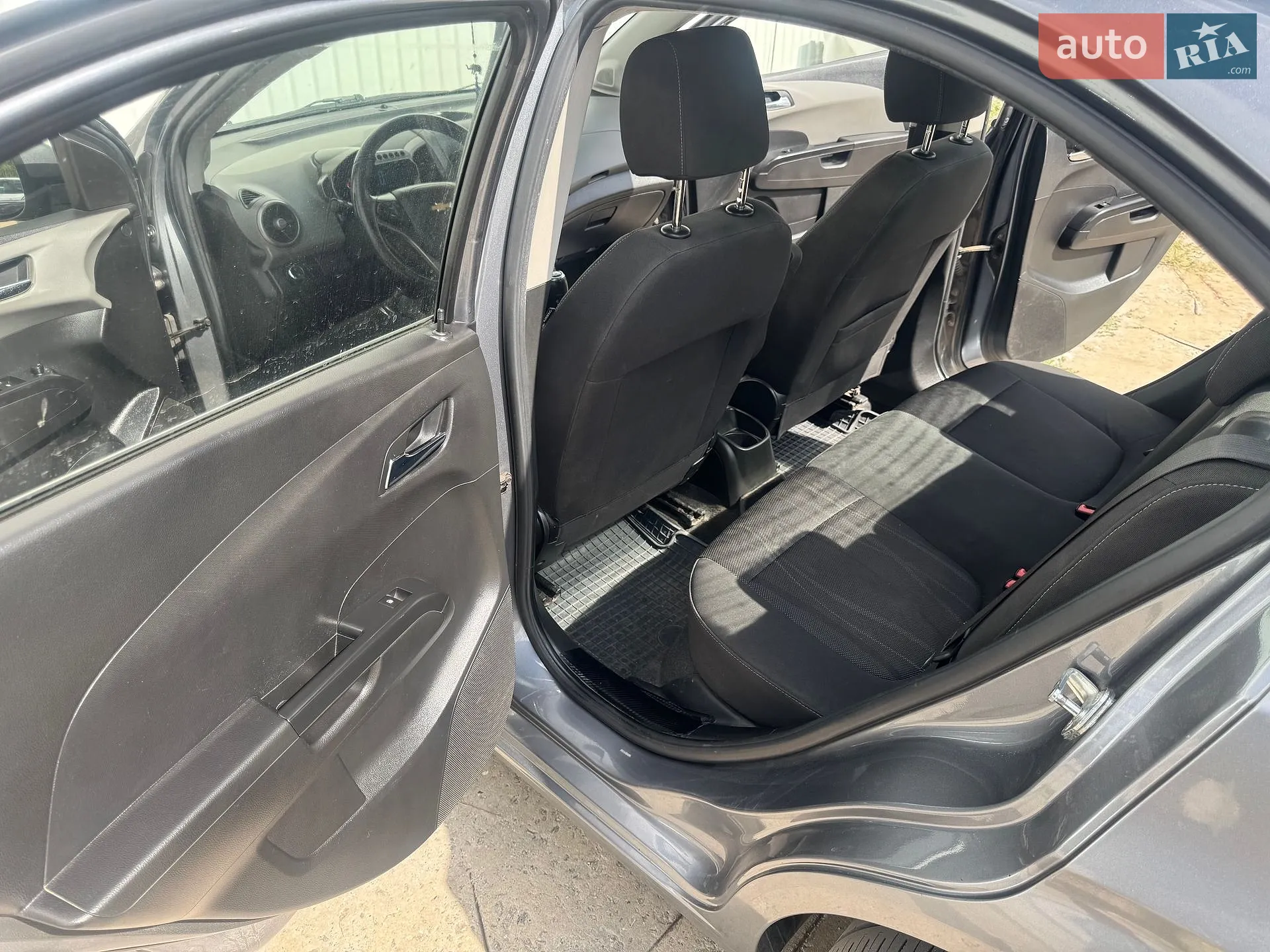 2014 Chevrolet Aveo - мініатюра 5