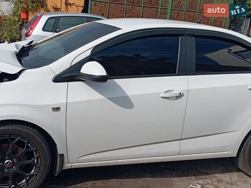 Chevrolet Aveo 2012