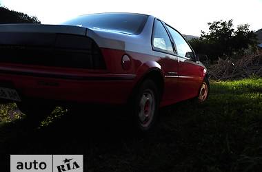 Купе Chevrolet Beretta 1988 в 