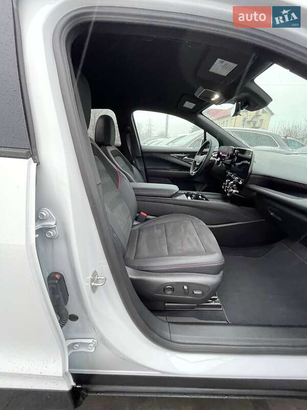 Позашляховик / Кросовер Chevrolet Blazer EV 2023 в Львові фото 35 Позашляховик / Кросовер Chevrolet Blazer EV 2023 в Львові