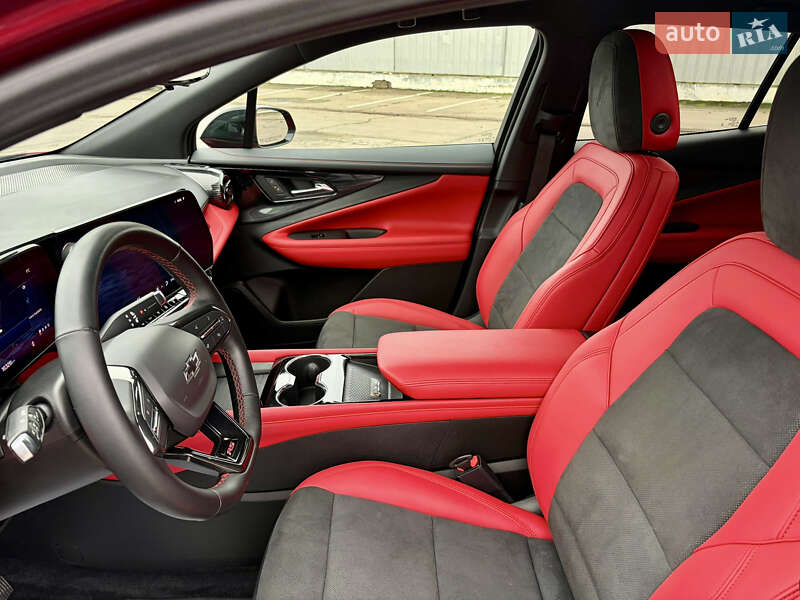 Позашляховик / Кросовер Chevrolet Blazer EV 2024 в Миколаєві