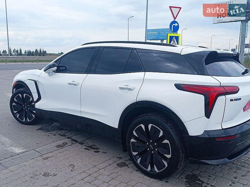 Внедорожник / Кроссовер Chevrolet Blazer EV 2024 в Львове