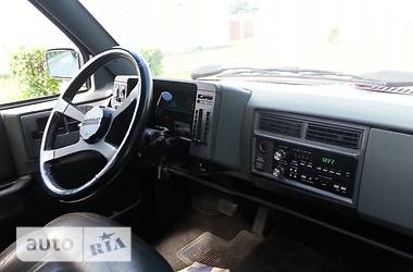 Внедорожник / Кроссовер Chevrolet Blazer 1992 в 