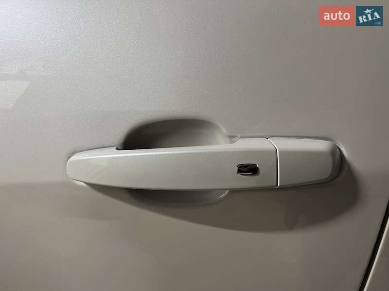 Позашляховик / Кросовер Chevrolet Blazer 2020 в Києві