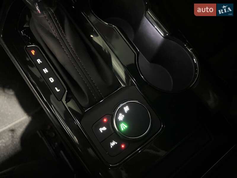 Позашляховик / Кросовер Chevrolet Blazer 2020 в Києві