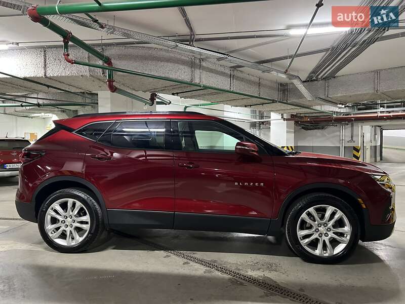 Внедорожник / Кроссовер Chevrolet Blazer 2020 в Киеве фото 12 Внедорожник / Кроссовер Chevrolet Blazer 2020 в Киеве