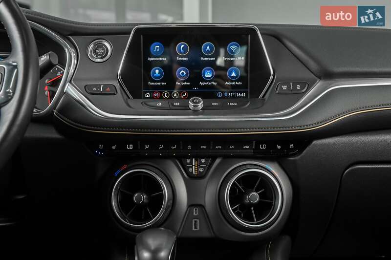 Внедорожник / Кроссовер Chevrolet Blazer 2019 в Одессе