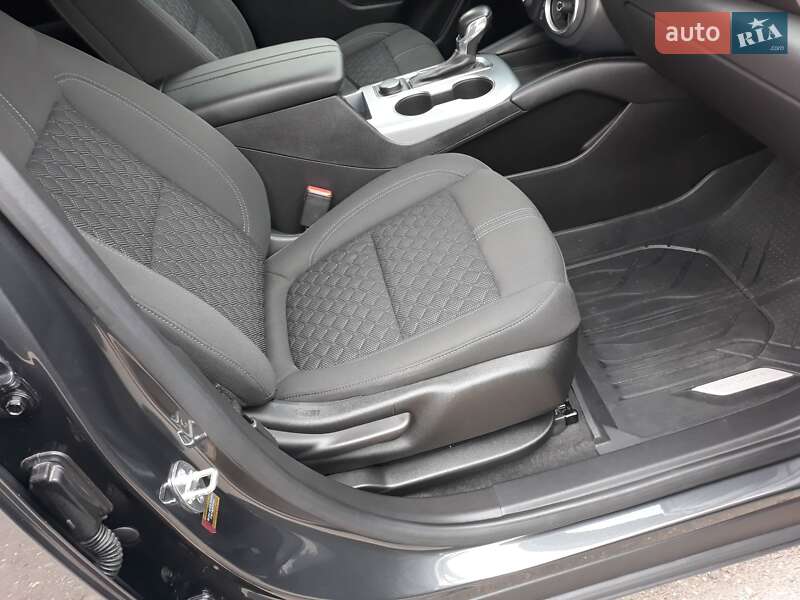 Внедорожник / Кроссовер Chevrolet Blazer 2020 в Калуше фото 47 Внедорожник / Кроссовер Chevrolet Blazer 2020 в Калуше