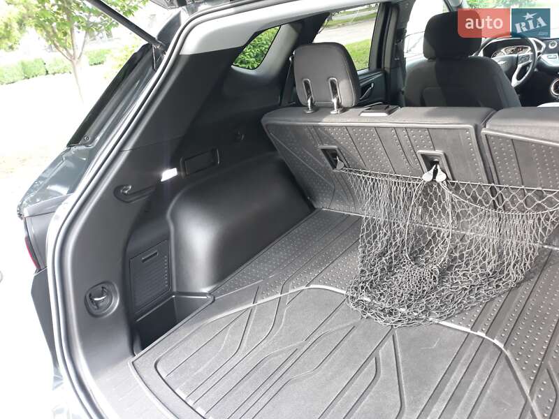 Внедорожник / Кроссовер Chevrolet Blazer 2020 в Калуше фото 52 Внедорожник / Кроссовер Chevrolet Blazer 2020 в Калуше