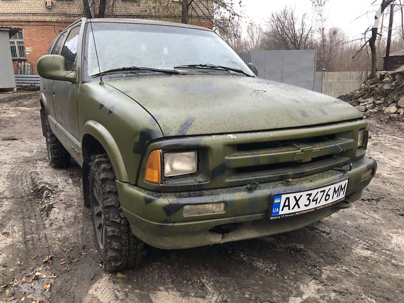 Внедорожник / Кроссовер Chevrolet Blazer 1996 в Харькове