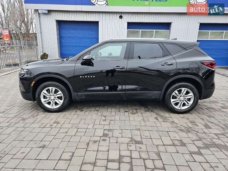 Внедорожник / Кроссовер Chevrolet Blazer 2019 в Кривом Роге