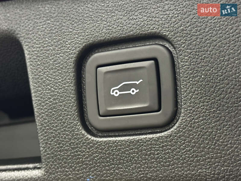 Позашляховик / Кросовер Chevrolet Blazer 2024 в Миколаєві