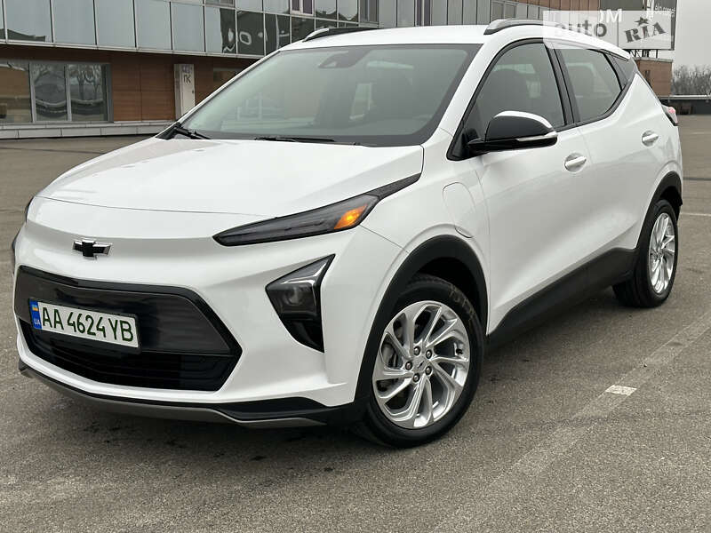 Позашляховик / Кросовер Chevrolet Bolt EUV 2023 в Києві