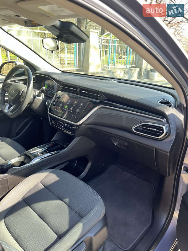 Позашляховик / Кросовер Chevrolet Bolt EUV 2023 в Полтаві