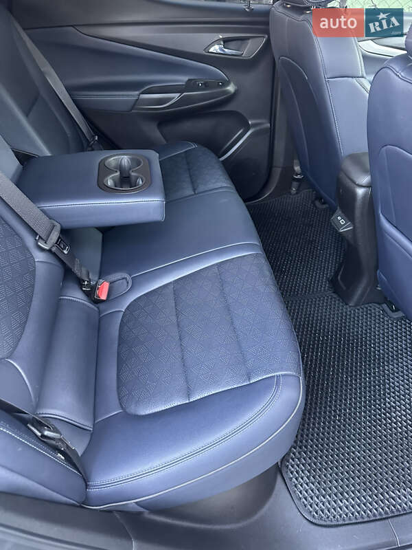 Хетчбек Chevrolet Bolt EUV 2021 в Миколаєві