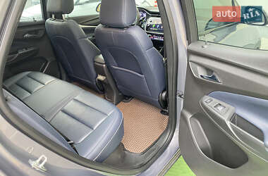 Позашляховик / Кросовер Chevrolet Bolt EUV 2022 в 