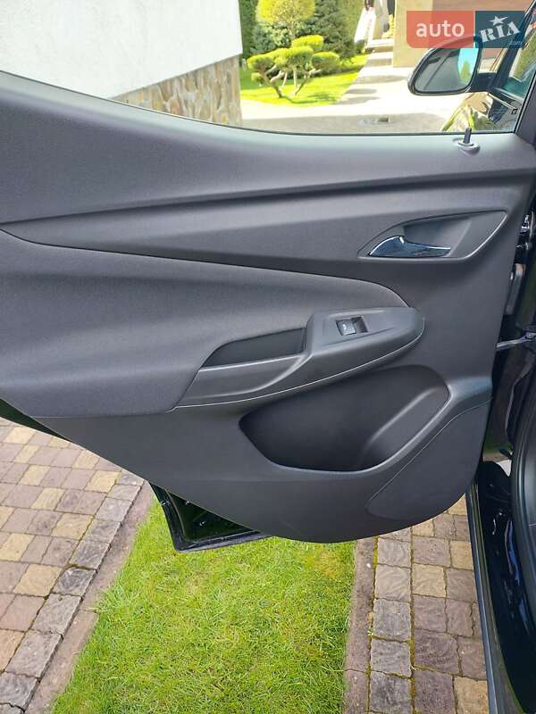 Внедорожник / Кроссовер Chevrolet Bolt EUV 2022 в Стрые фото 18 Внедорожник / Кроссовер Chevrolet Bolt EUV 2022 в Стрые