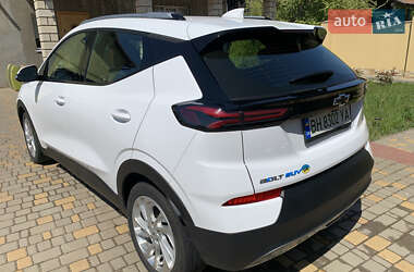 Позашляховик / Кросовер Chevrolet Bolt EUV 2023 в 