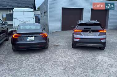 Позашляховик / Кросовер Chevrolet Bolt EUV 2023 в 
