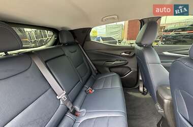 Позашляховик / Кросовер Chevrolet Bolt EUV 2023 в 