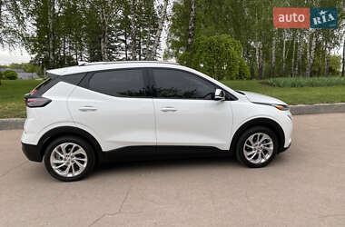 Позашляховик / Кросовер Chevrolet Bolt EUV 2021 в 