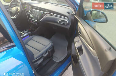 Позашляховик / Кросовер Chevrolet Bolt EUV 2023 в 