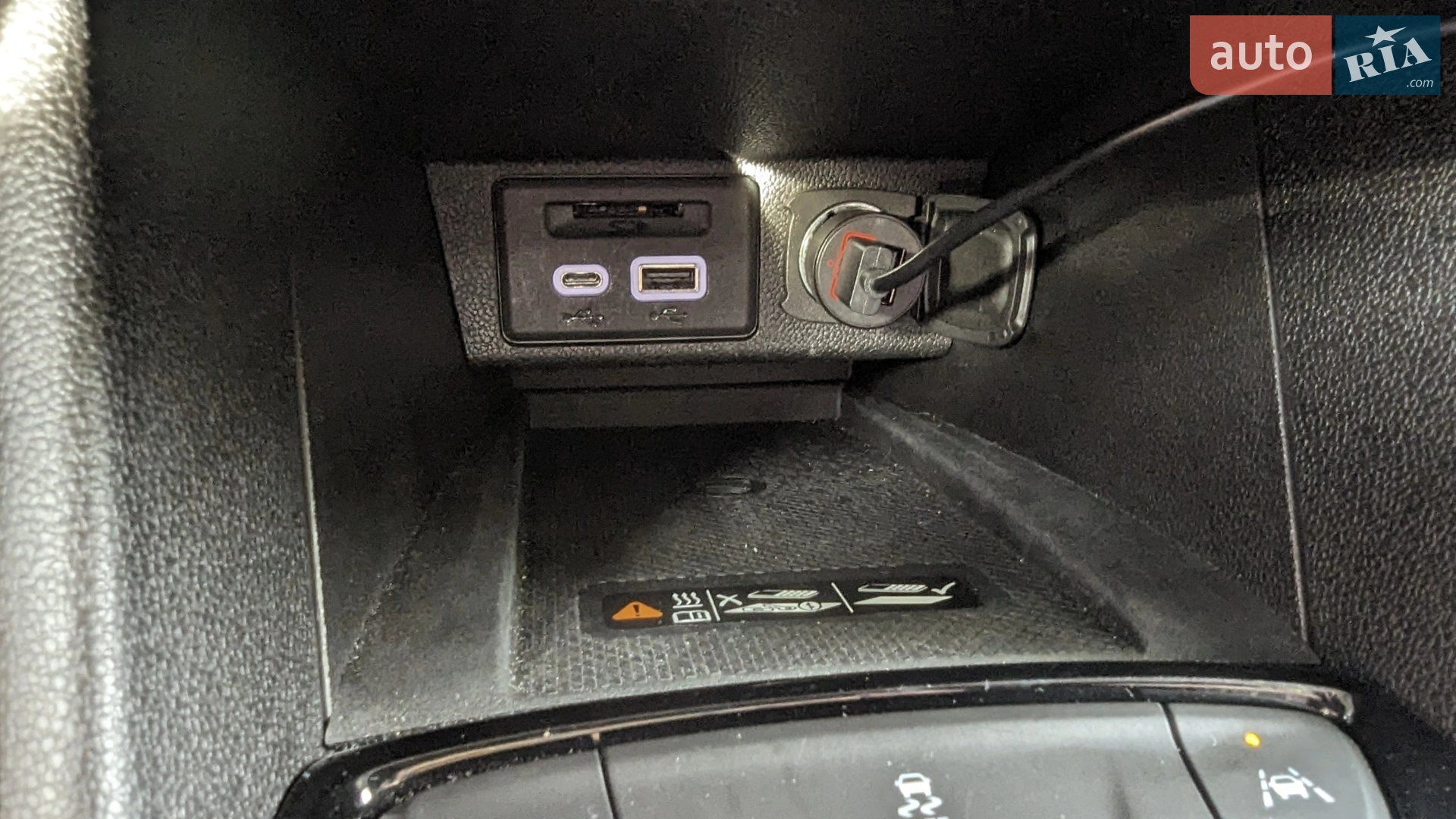 Chevrolet Bolt EUV 2022 VIN 1G1FY6S05P4104238 фото оголошення 79 з 89